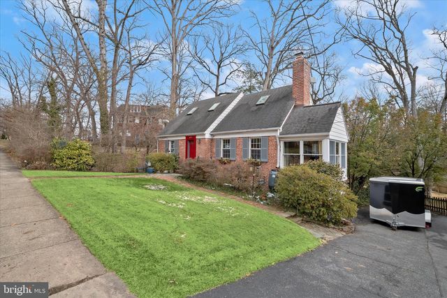 6715 QUEENS CHAPEL RD, Hyattsville, MD 20782