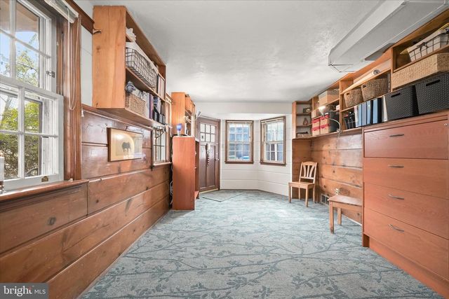 6715 QUEENS CHAPEL RD, Hyattsville, MD 20782