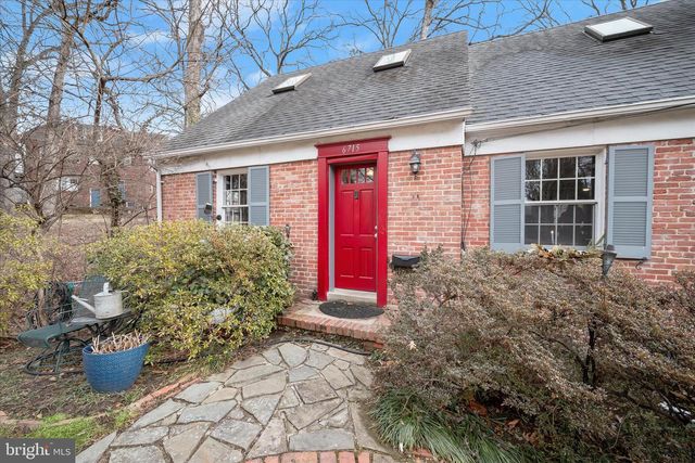 6715 QUEENS CHAPEL RD, Hyattsville, MD 20782