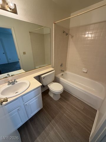 275 North LAMB BL Boulevard C, Las Vegas, NV 89110