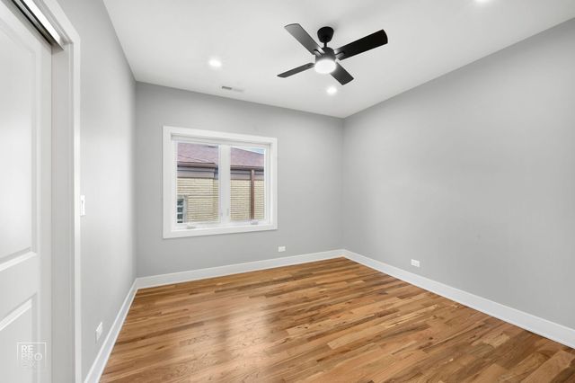 8734 Kimball Avenue 2, Skokie, IL 60076