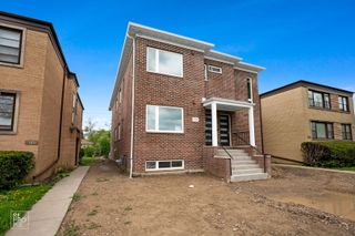8734 Kimball Avenue 2, Skokie, IL 60076