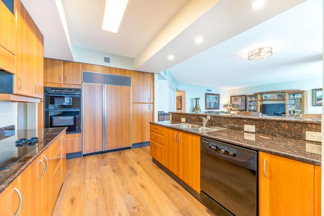 2100 N Ocean Boulevard 19D, Fort Lauderdale, FL 33305