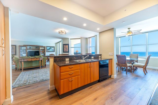 2100 N Ocean Boulevard 19D, Fort Lauderdale, FL 33305