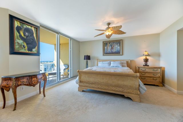 2100 N Ocean Boulevard 19D, Fort Lauderdale, FL 33305