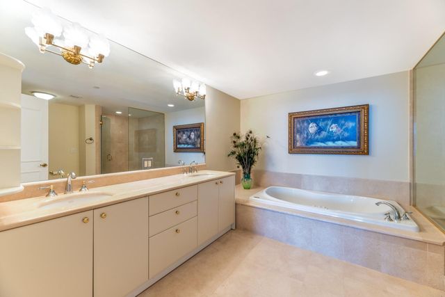 2100 N Ocean Boulevard 19D, Fort Lauderdale, FL 33305