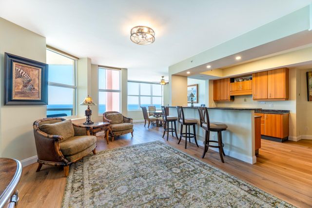 2100 N Ocean Boulevard 19D, Fort Lauderdale, FL 33305