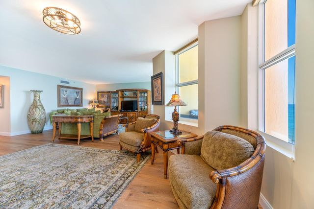 2100 N Ocean Boulevard 19D, Fort Lauderdale, FL 33305