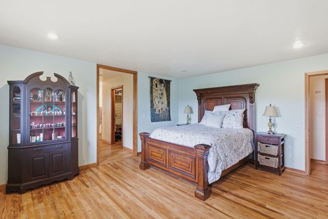 930 NE Wesley Lane, Grants Pass, OR 97526