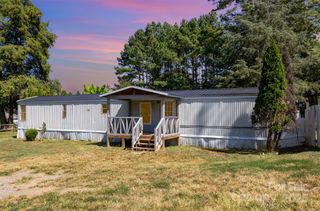 364 Paraham Road S, York, SC 29745