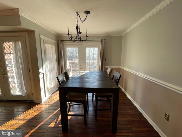 3861 WAYTHORN PL, Fairfax, VA 22033