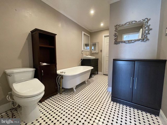 3861 WAYTHORN PL, Fairfax, VA 22033