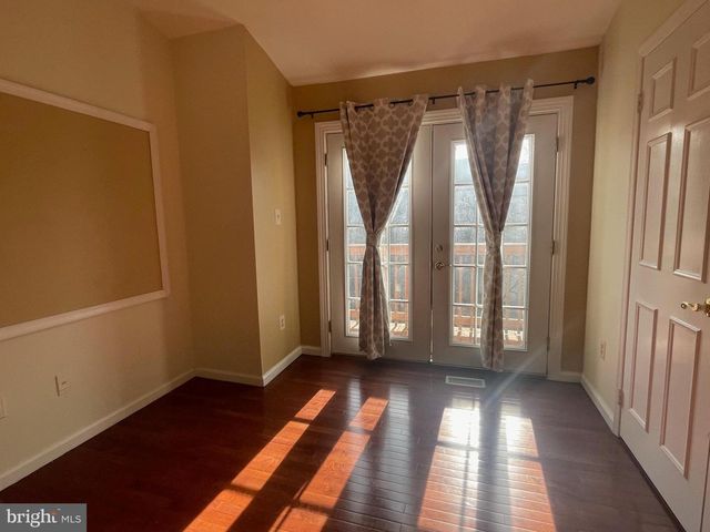 3861 WAYTHORN PL, Fairfax, VA 22033