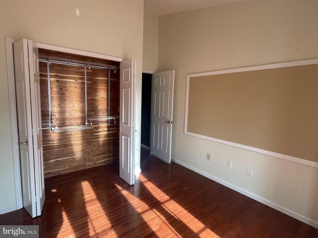 3861 WAYTHORN PL, Fairfax, VA 22033