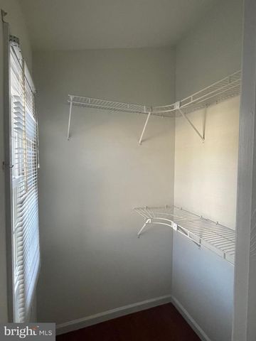 3861 WAYTHORN PL, Fairfax, VA 22033