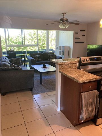 5300 NE 6th Ave H16, Oakland Park, FL 33334