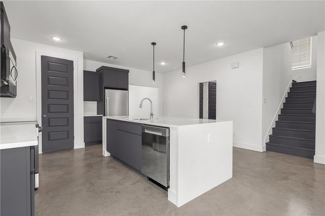 3010 Alpha Wolf Court, College Station, TX 77845