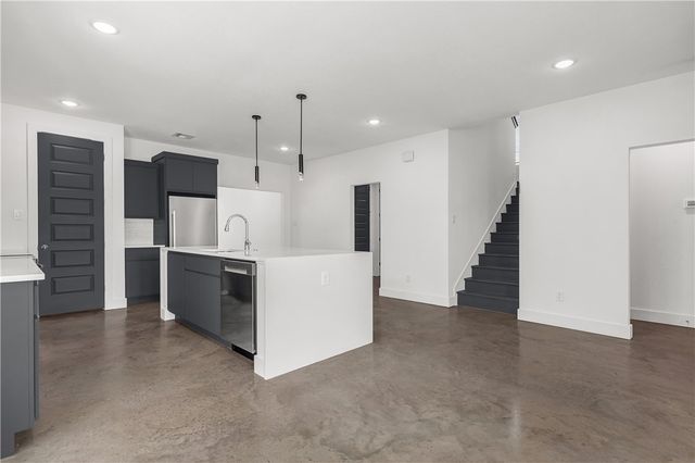 3010 Alpha Wolf Court, College Station, TX 77845