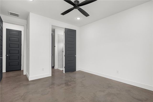 3010 Alpha Wolf Court, College Station, TX 77845