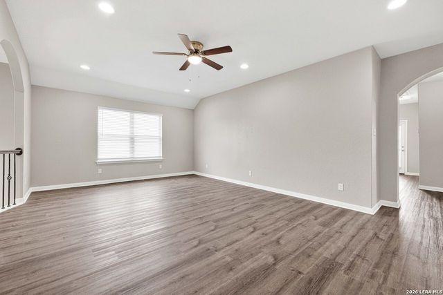 4544 Meadow Green, Schertz, TX 78108