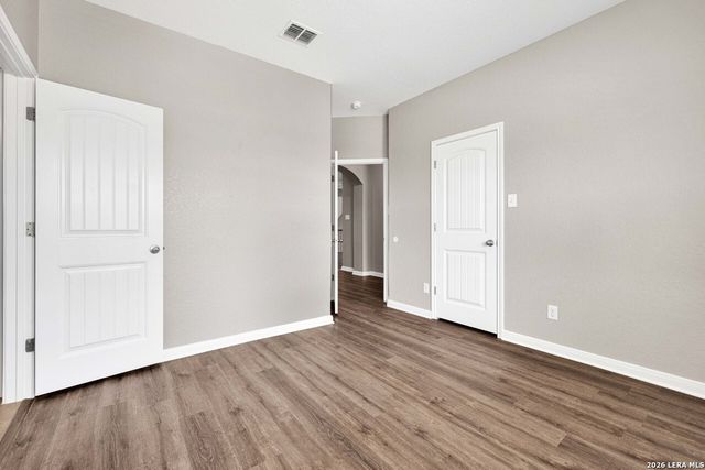 4544 Meadow Green, Schertz, TX 78108