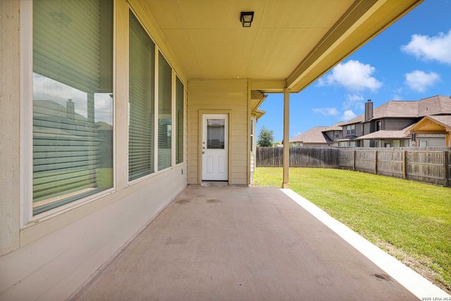 4544 Meadow Green, Schertz, TX 78108