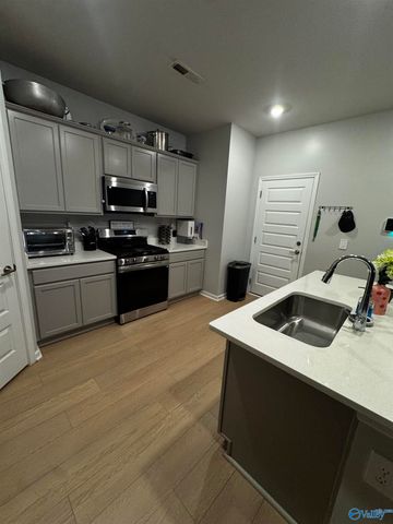 12406 Bartow Lane, Athens, AL 35613
