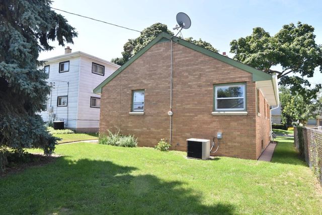 4046 N 85th STREET, Milwaukee, WI 53222