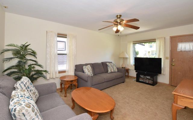 4046 N 85th STREET, Milwaukee, WI 53222