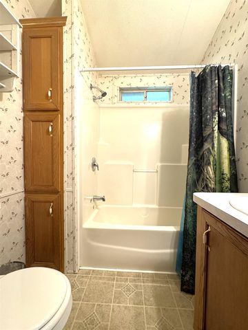 2 Paul's Place, Danville, NH 01819