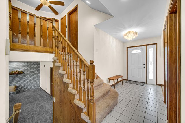 5314 Quail Court, Schererville, IN 46375
