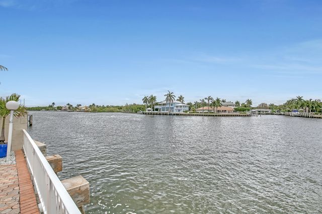 646 Snug Harbor Drive H105, Boynton Beach, FL 33435