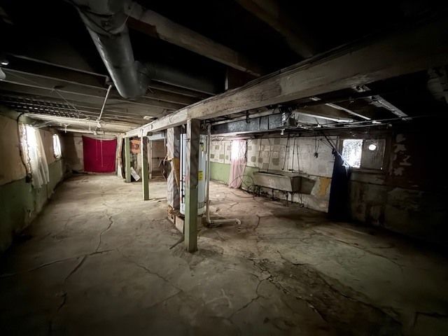 323 W 104th Place, Chicago, IL 60628