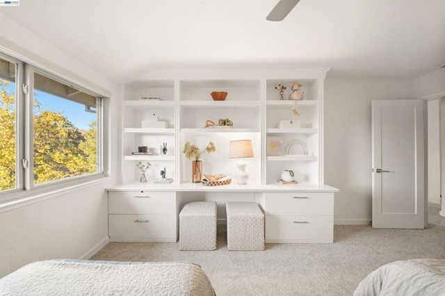 80 Leeds Ct E, Danville, CA 94526