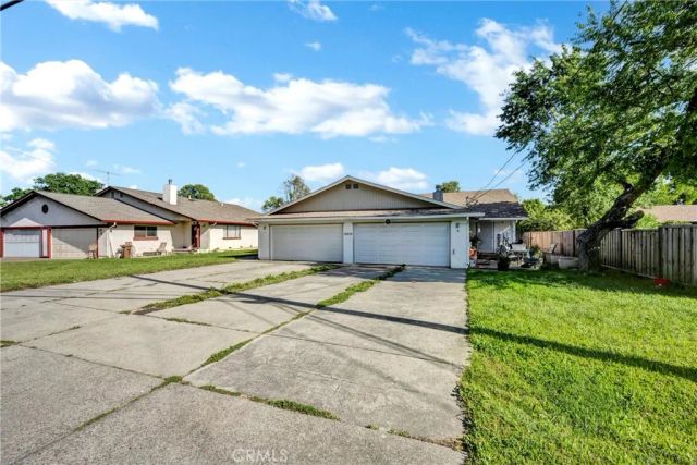 19270 Mountain Meadow South, Hidden Valley Lake, CA 95467