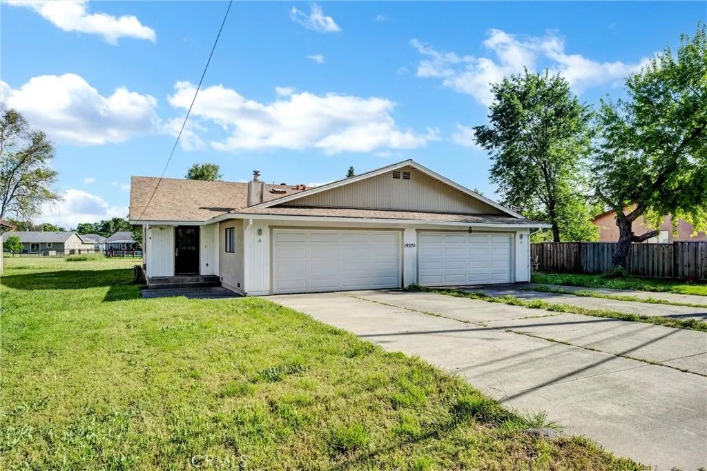 19270 Mountain Meadow South, Hidden Valley Lake, CA 95467