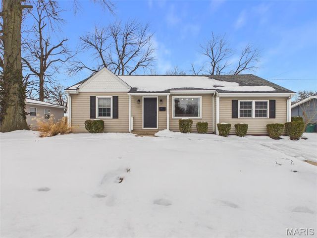 3305 Johnson Road, Granite City, IL 62040