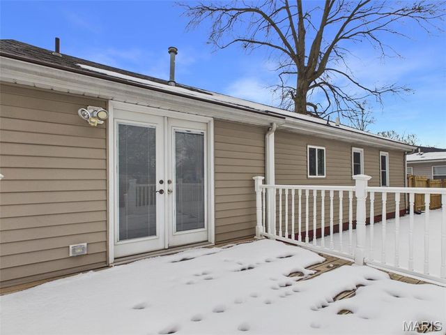 3305 Johnson Road, Granite City, IL 62040