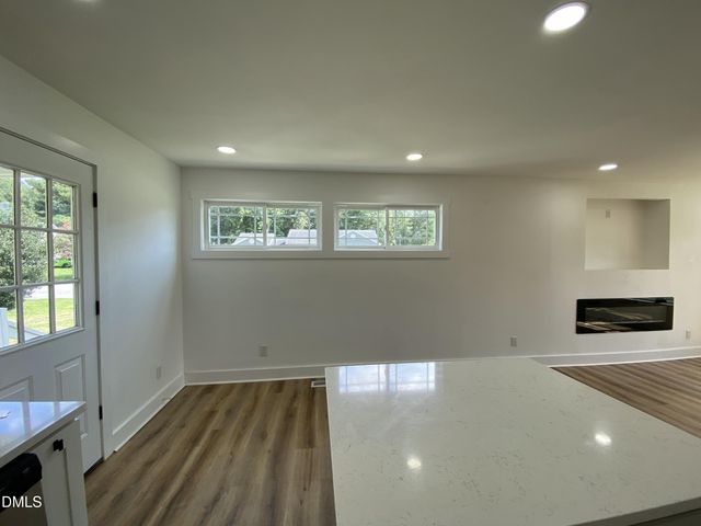600 River Road, Selma, NC 27576