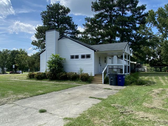 600 River Road, Selma, NC 27576
