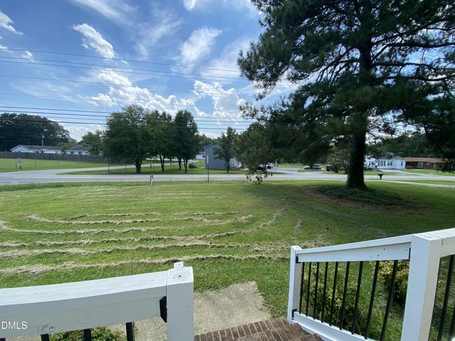 600 River Road, Selma, NC 27576
