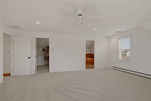 32 James Francis Terrace, Middletown, RI 02842