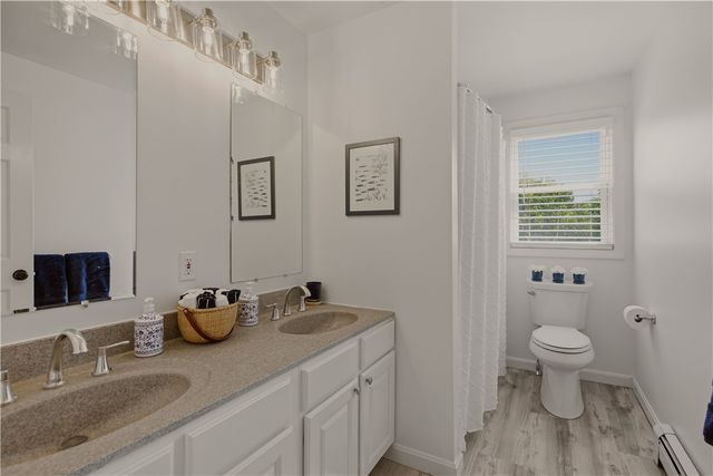 32 James Francis Terrace, Middletown, RI 02842