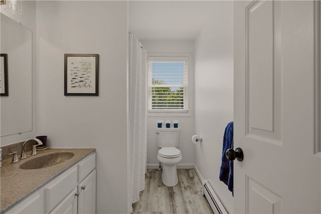 32 James Francis Terrace, Middletown, RI 02842