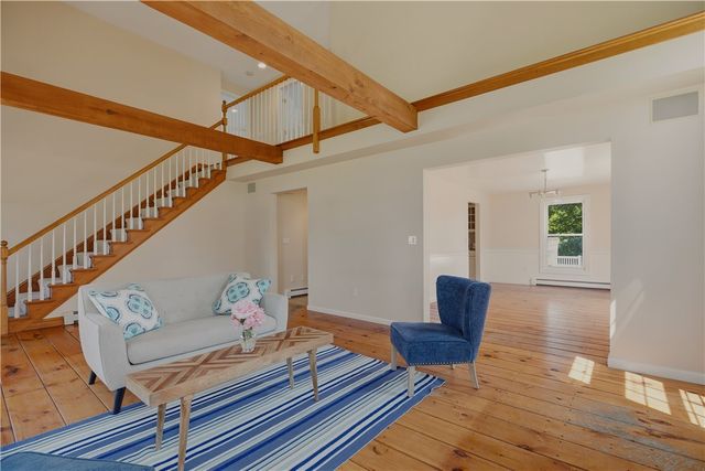32 James Francis Terrace, Middletown, RI 02842