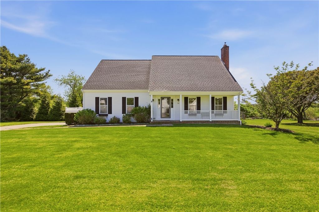 32 James Francis Terrace, Middletown, RI 02842