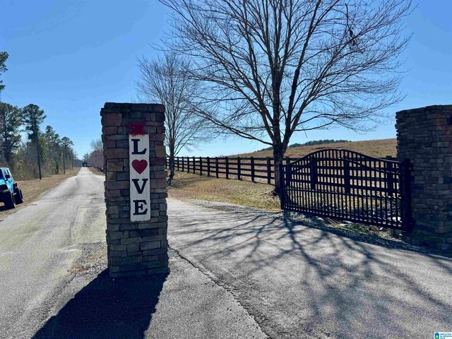 655 COVE ROAD, Sylacauga, AL 35151