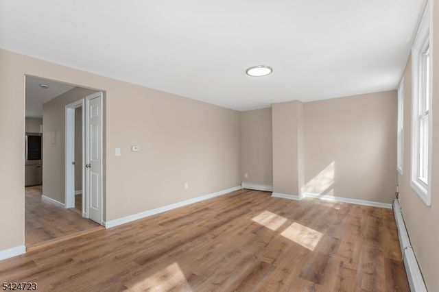 75 Garfield Ave, Paterson City, NJ 07522