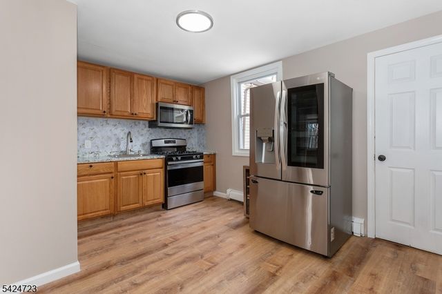 75 Garfield Ave, Paterson City, NJ 07522