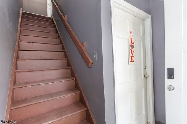 75 Garfield Ave, Paterson City, NJ 07522